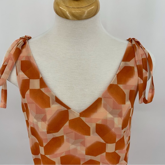 Cabi NWT Pinwheel Top #5358, Peach and Brick-Dust Layered Chiffon Sleeveless Top - Picture 2 of 16